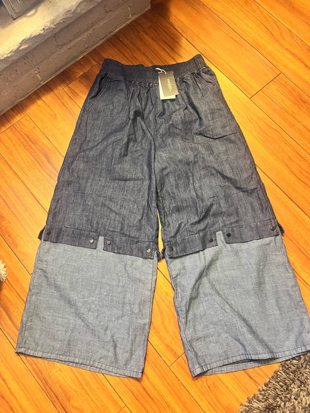 UOOZEE Two-Tone Chambray Jogger Pants - Blue